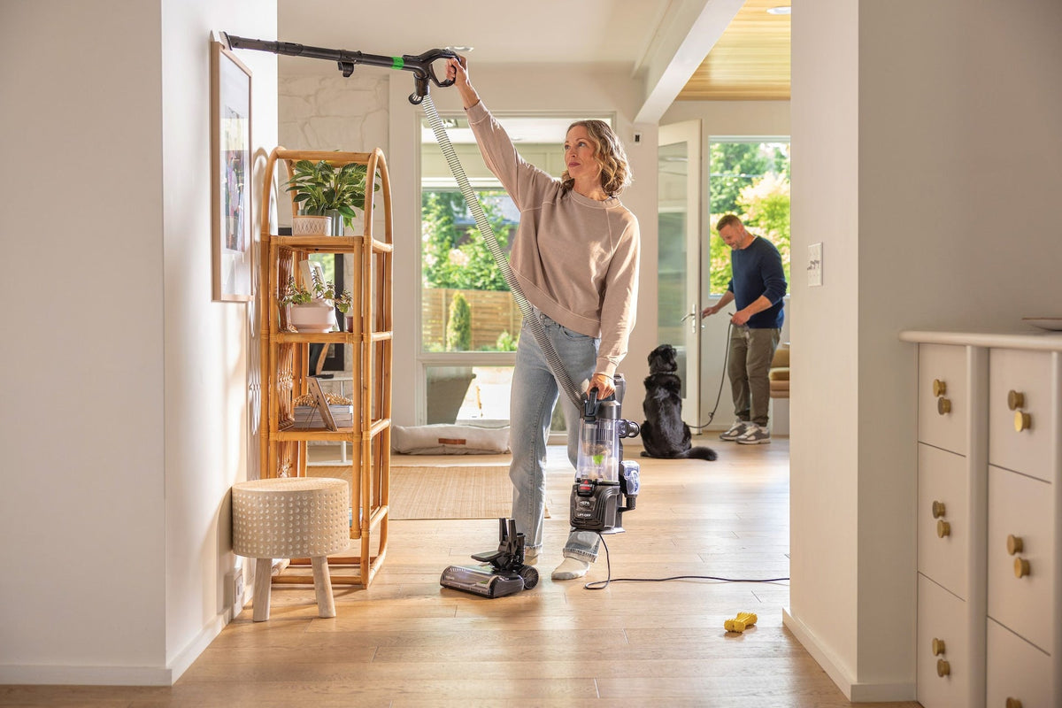 BISSELL Pet Hair Eraser Allergen Lift-Off Pet Pro Upright Corded Vacuum Cleaner with HEPA Sealed System