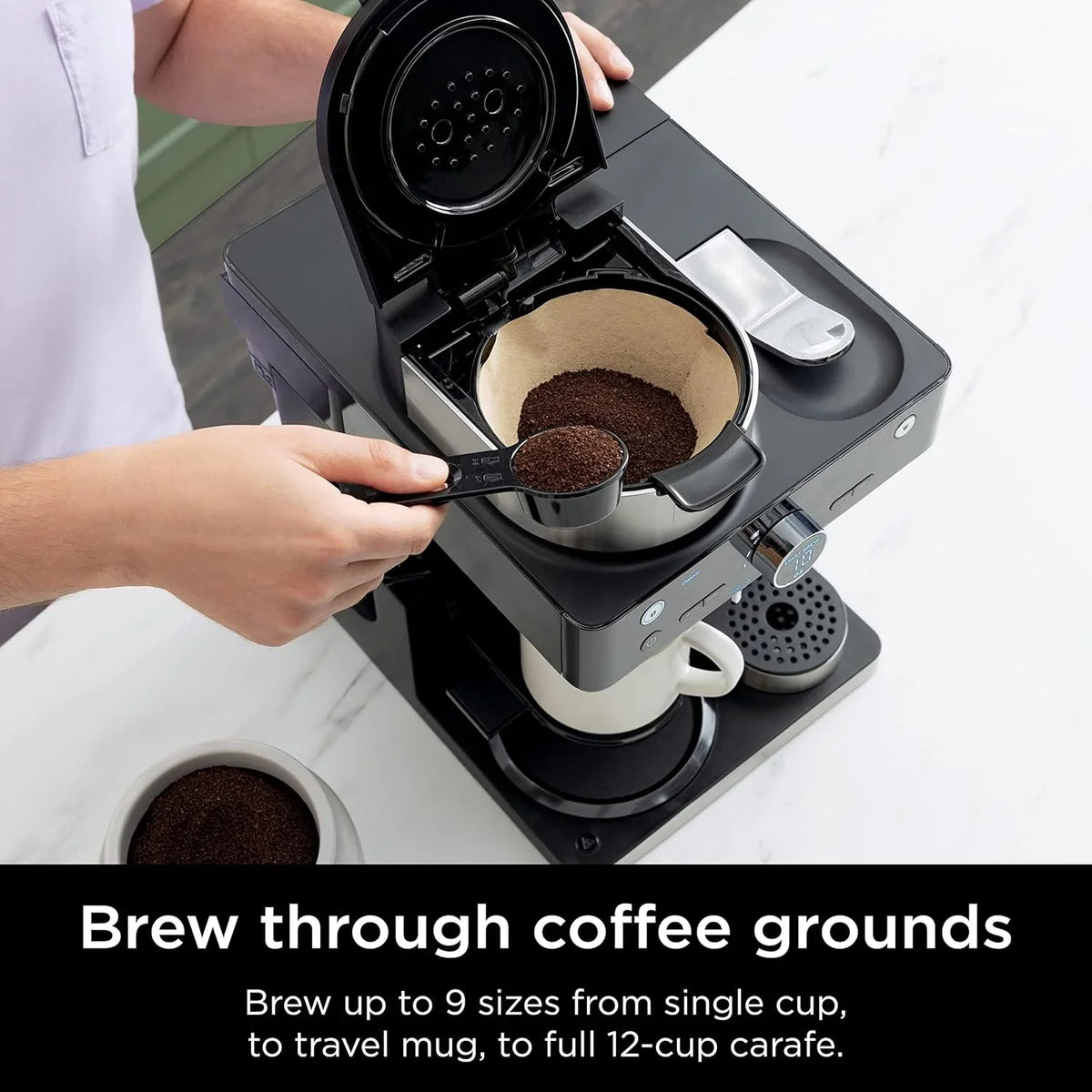 Italian espresso machine and coffee-making system, featuring three espresso brewing modes, supporting single-portion coffee and capsules, with a built-in frother, capable of making Italian espresso, cappuccino and latte. Black style.