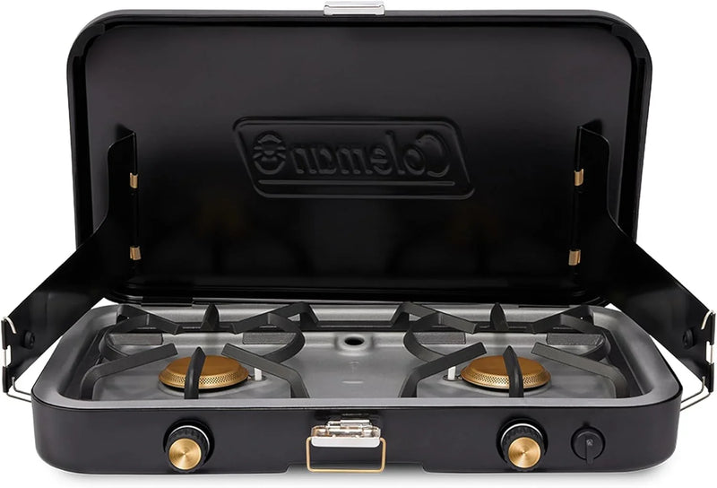 The 1900 series three-in-one propane camping stove, featuring a cast iron grill and frying pan accessories, has a power output of 24000 watts. It is equipped with an adjustable flame cover and excellent lighting device, and comes with two adjustable Q8449