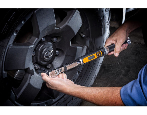 120XP Flex Angle Digital Torque Wrench, 1/4-in C3634