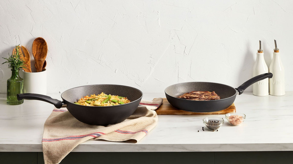 3-Piece Frying Set with 28-cm Frypan and 30-cm Wok